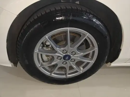 Ford Focus Active 2021 (44200 км)
