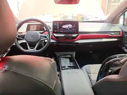 Volkswagen ID,4 X 2021 (120200 км)