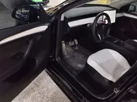 Tesla Model Y 2021 (111900 км)