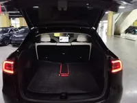 Tesla Model Y 2021 (111900 км)