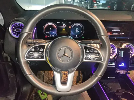 Mercedes-Benz GLB 2021 (67000 км)
