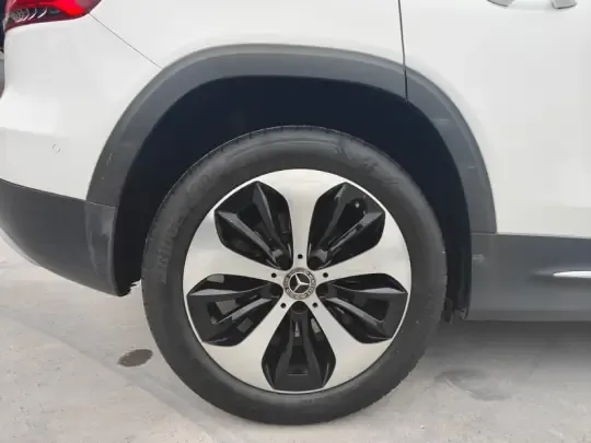 Mercedes-Benz GLB 2021 (113500 км)