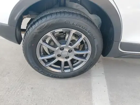 Geely Auto Vision X3 2021 (17800 км)