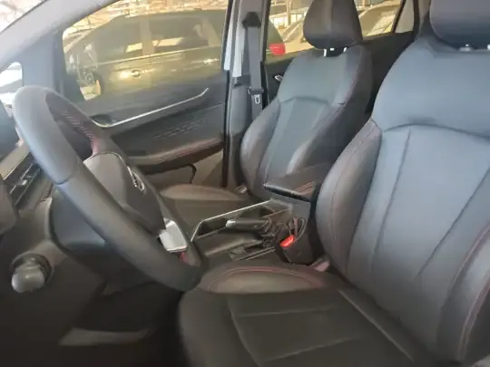 Geely Auto Vision X3 2021 (11000 км)