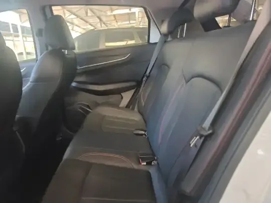 Geely Auto Vision X3 2021 (11000 км)
