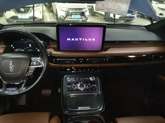 Lincoln Nautilus 2021 (85500 км)
