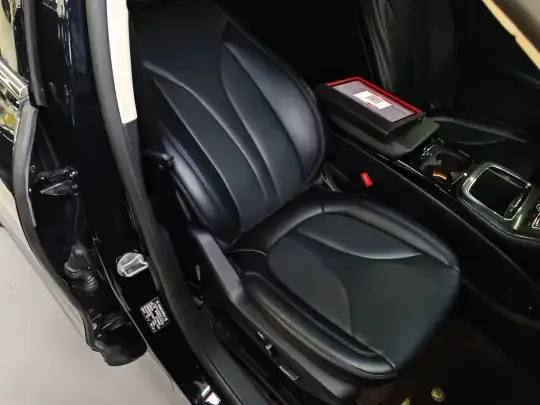 Lincoln Nautilus 2021 (32500 км)
