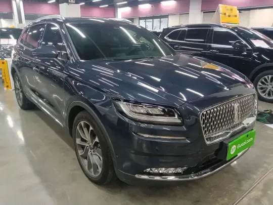 Lincoln Nautilus 2021 (39100 км)