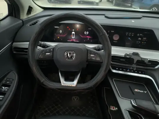CHANGAN UNI-T 2021 (37100 км)