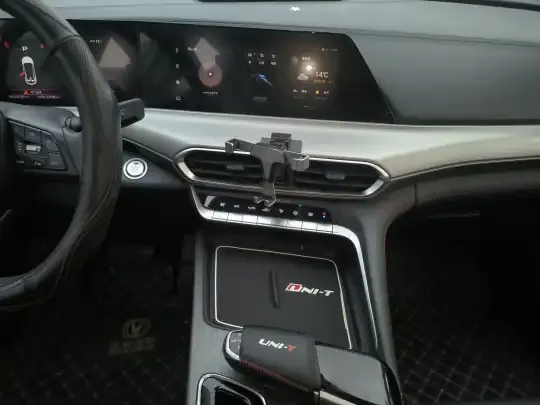 CHANGAN UNI-T 2021 (37100 км)