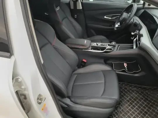 CHANGAN UNI-T 2021 (37100 км)