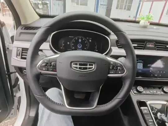 Geely Auto Emgrand X7 Sport 2021 (24100 км)
