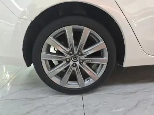 Mazda Atenza 2021 (60300 км)