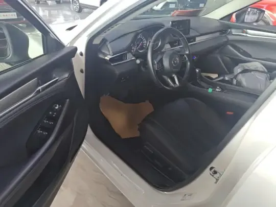 Mazda Atenza 2021 (60300 км)