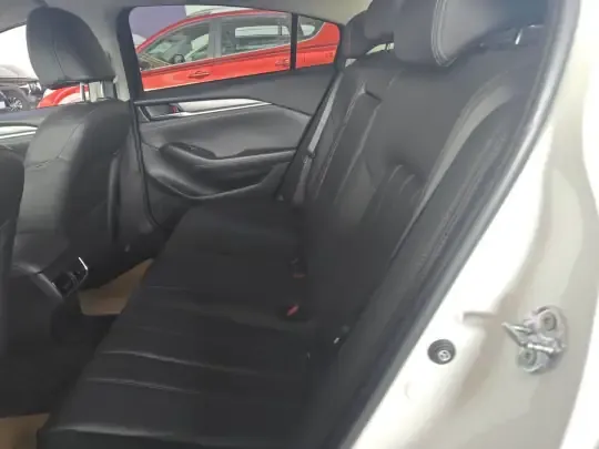 Mazda Atenza 2021 (60300 км)