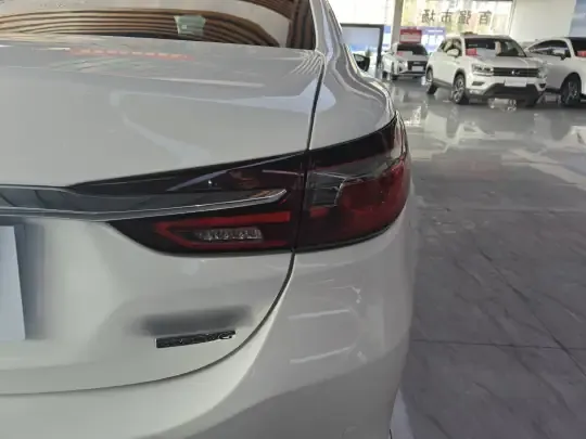 Mazda Atenza 2021 (60300 км)