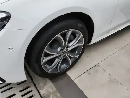 Mercedes-Benz E-Class 2021 (76000 км)