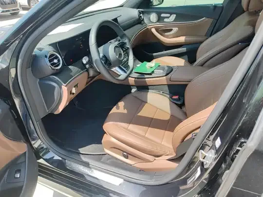Mercedes-Benz E-Class 2021 (58400 км)