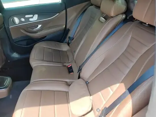 Mercedes-Benz E-Class 2021 (58400 км)
