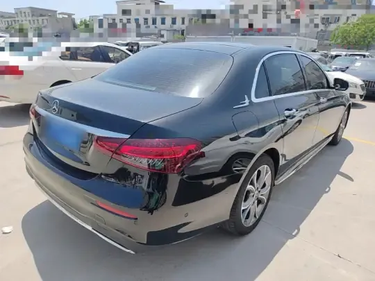 Mercedes-Benz E-Class 2021 (58400 км)