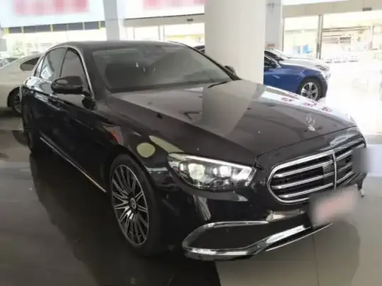 Mercedes-Benz E-Class 2021 (62500 км)