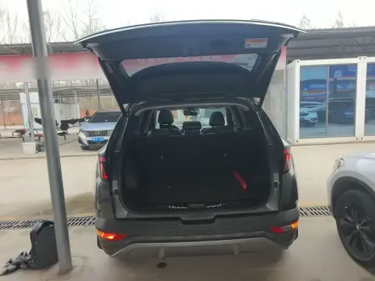 Hyundai Tucson 2021 (86900 км)