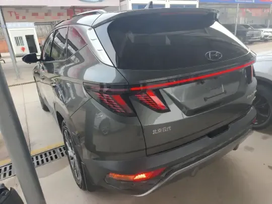 Hyundai Tucson 2021 (86900 км)
