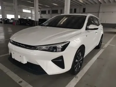 Roewe Ei5 2021 (12000 км)
