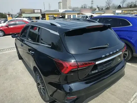 Roewe Ei5 2021 (54400 км)
