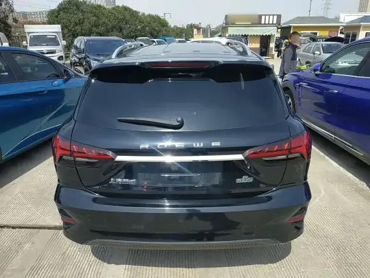 Roewe Ei5 2021 (54400 км)