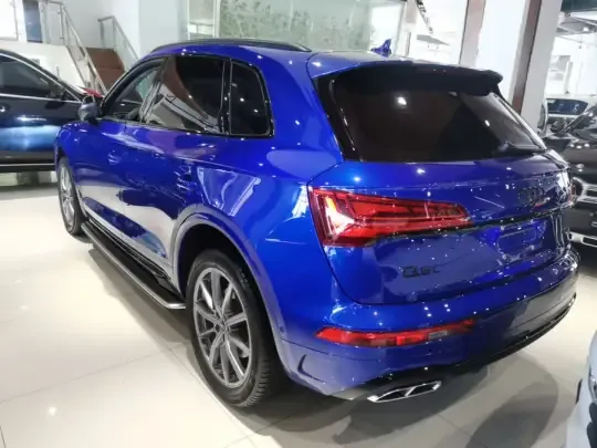 Audi Q5L 2021 (33600 км)