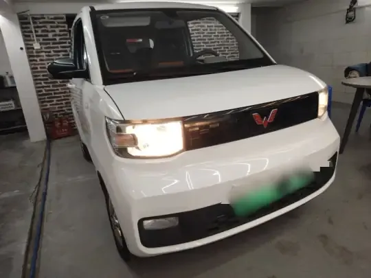 Wuling Hongguang MINIEV 2021 (32400 км)