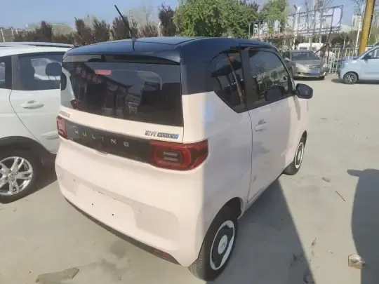 Wuling Hongguang MINIEV 2021 (35200 км)