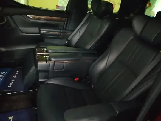 Toyota Vellfire 2021 (79600 км)
