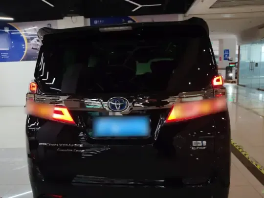 Toyota Vellfire 2021 (79600 км)