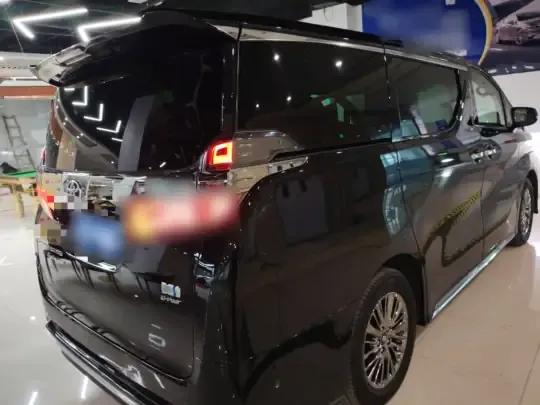 Toyota Vellfire 2021 (79600 км)