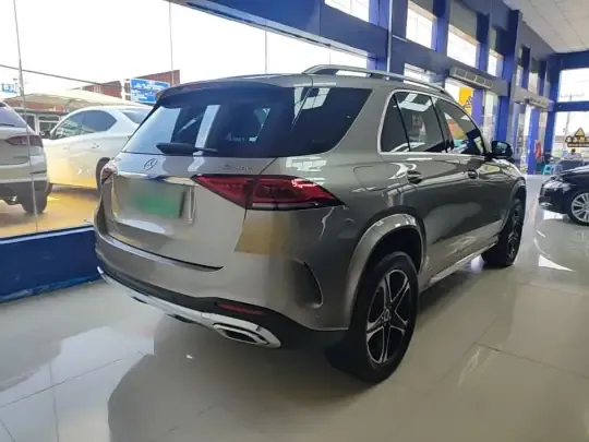Mercedes-Benz GLE New Energy 2021 (70400 км)