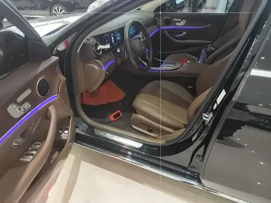 Mercedes-Benz E-Class New Energy 2021 (38900 км)