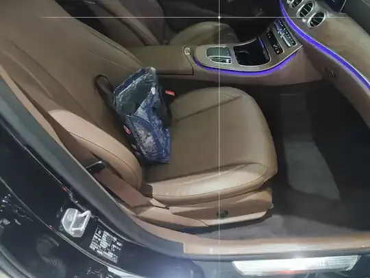 Mercedes-Benz E-Class New Energy 2021 (38900 км)