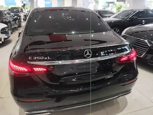 Mercedes-Benz E-Class New Energy 2021 (38900 км)