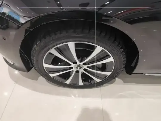 Mercedes-Benz E-Class New Energy 2021 (38900 км)