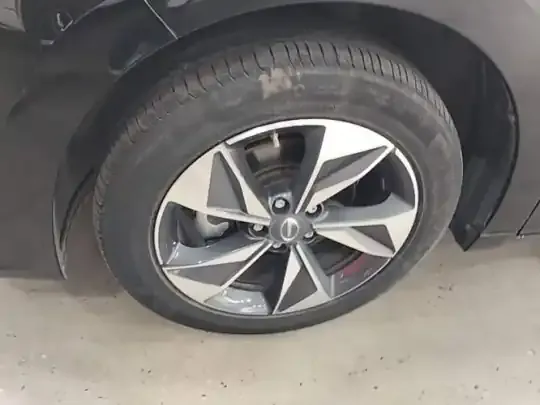 GAC Trumpchi M6 2021 (72400 км)