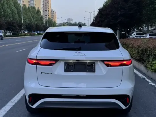 Jaguar F-PACE 2021 (87400 км)