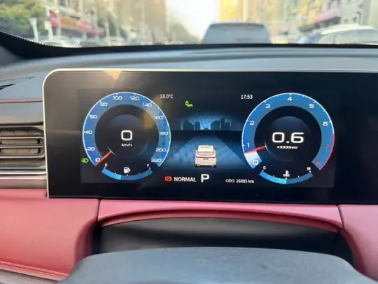 JETOUR X70 PLUS 2021 (26900 км)