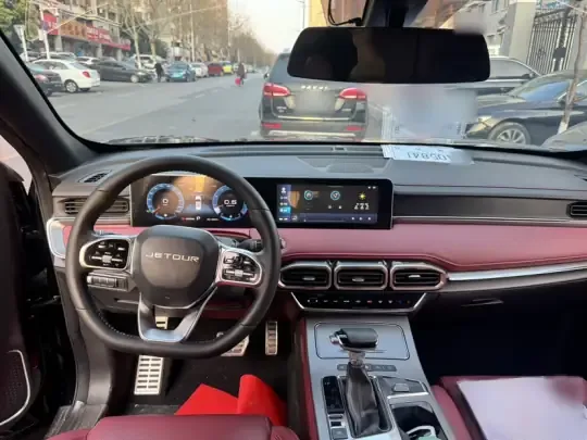 JETOUR X70 PLUS 2021 (26900 км)