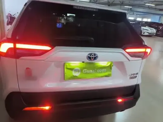 Toyota RAV4 Rongfang Plug-in Hybrid 2021 (47200 км)