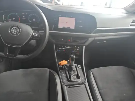 Volkswagen Sagitar 2021 (69600 км)