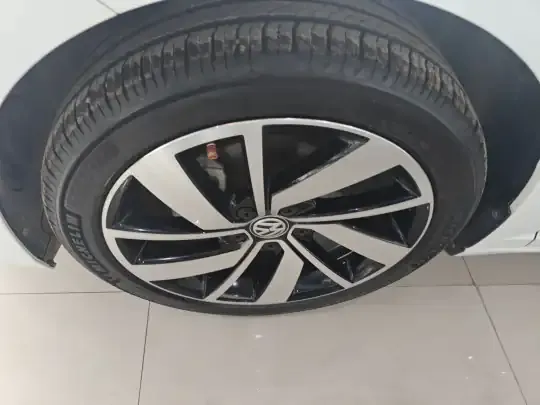 Volkswagen Sagitar 2021 (69600 км)