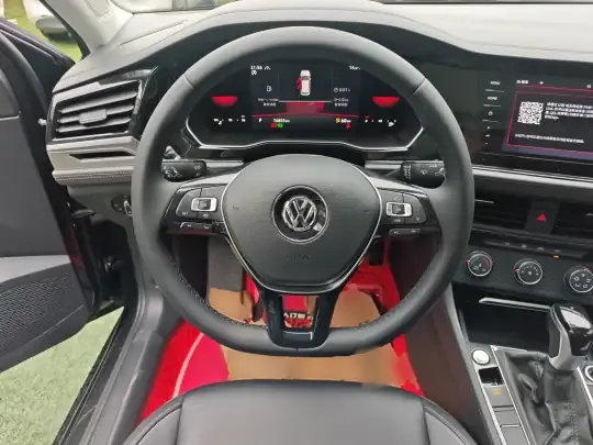 Volkswagen Sagitar 2021 (76900 км)