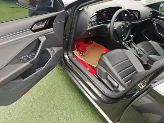Volkswagen Sagitar 2021 (76900 км)